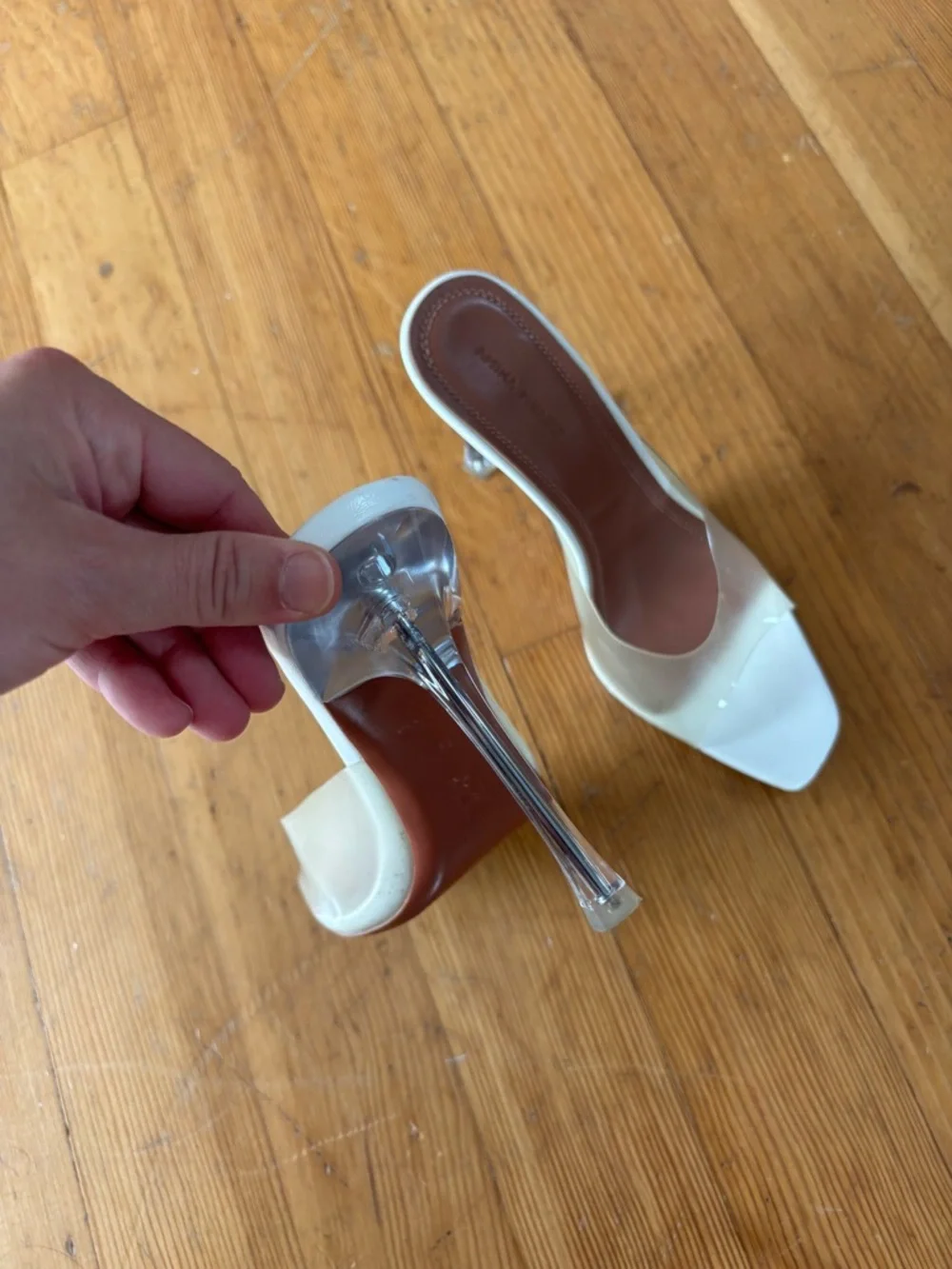Amina Muaddi Alexa Glass Slipper 95 Clear PVC White Pointed Toe Heels 38